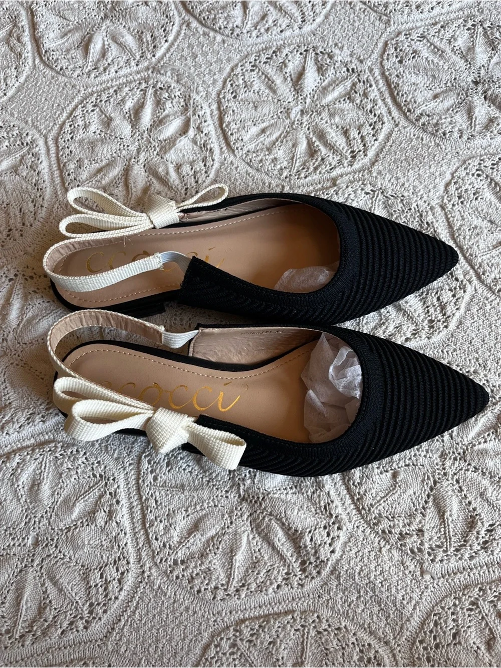 NWT CCOCCI pointed toe flats bow sandals serenity 5.5 textured dainty coquette